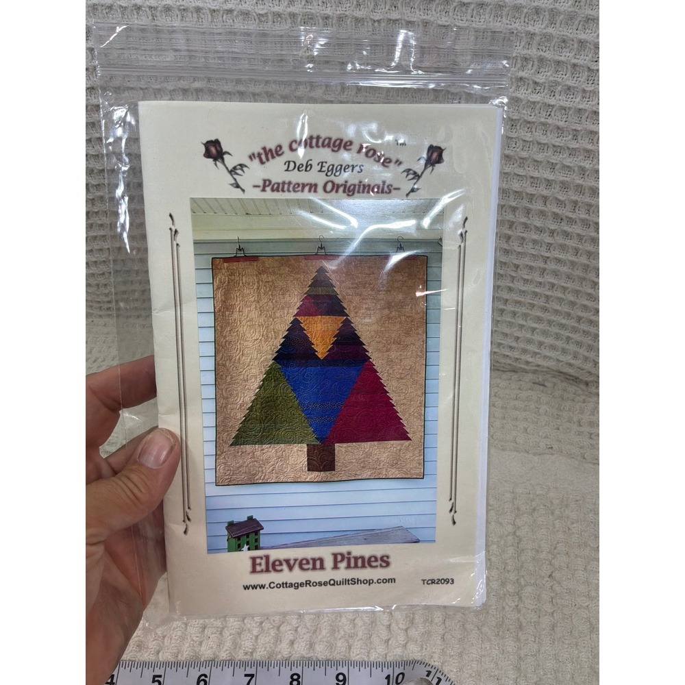 Cottagecore Unisex The Cottage Rose Eleven Pines Quilt Pattern OS Multicolor